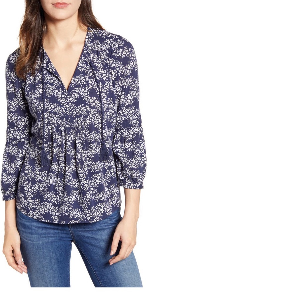 Caslon split Nick print blouse
